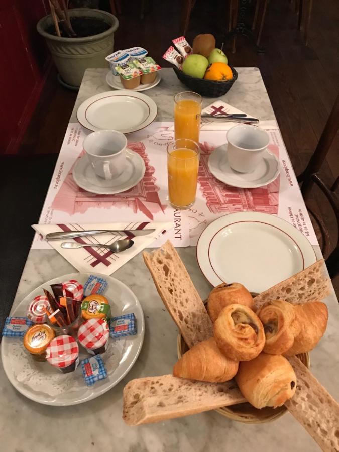 Hostellerie Du Coq D'Or Jonzac Kültér fotó