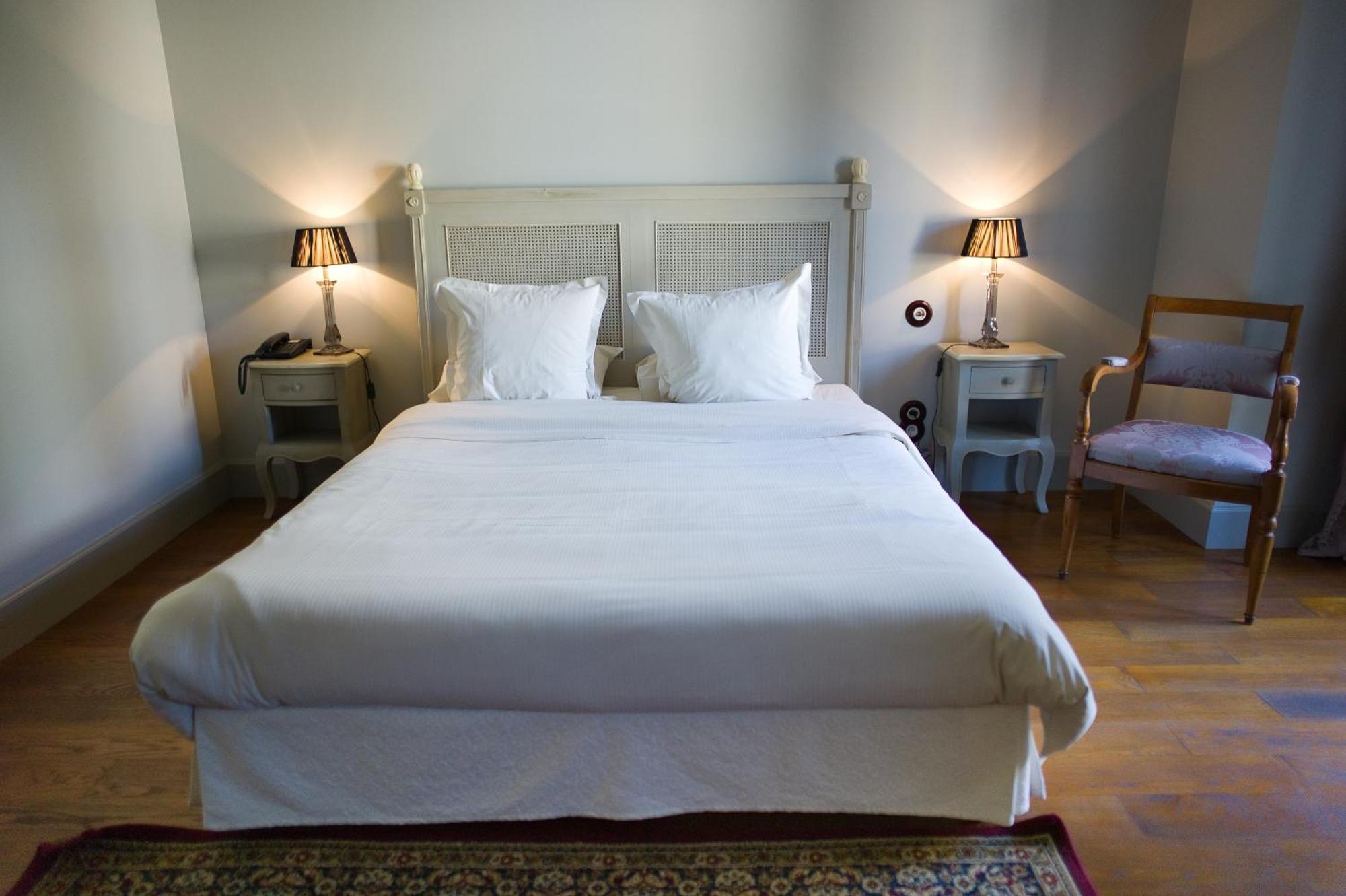 Hostellerie Du Coq D'Or Jonzac Kültér fotó