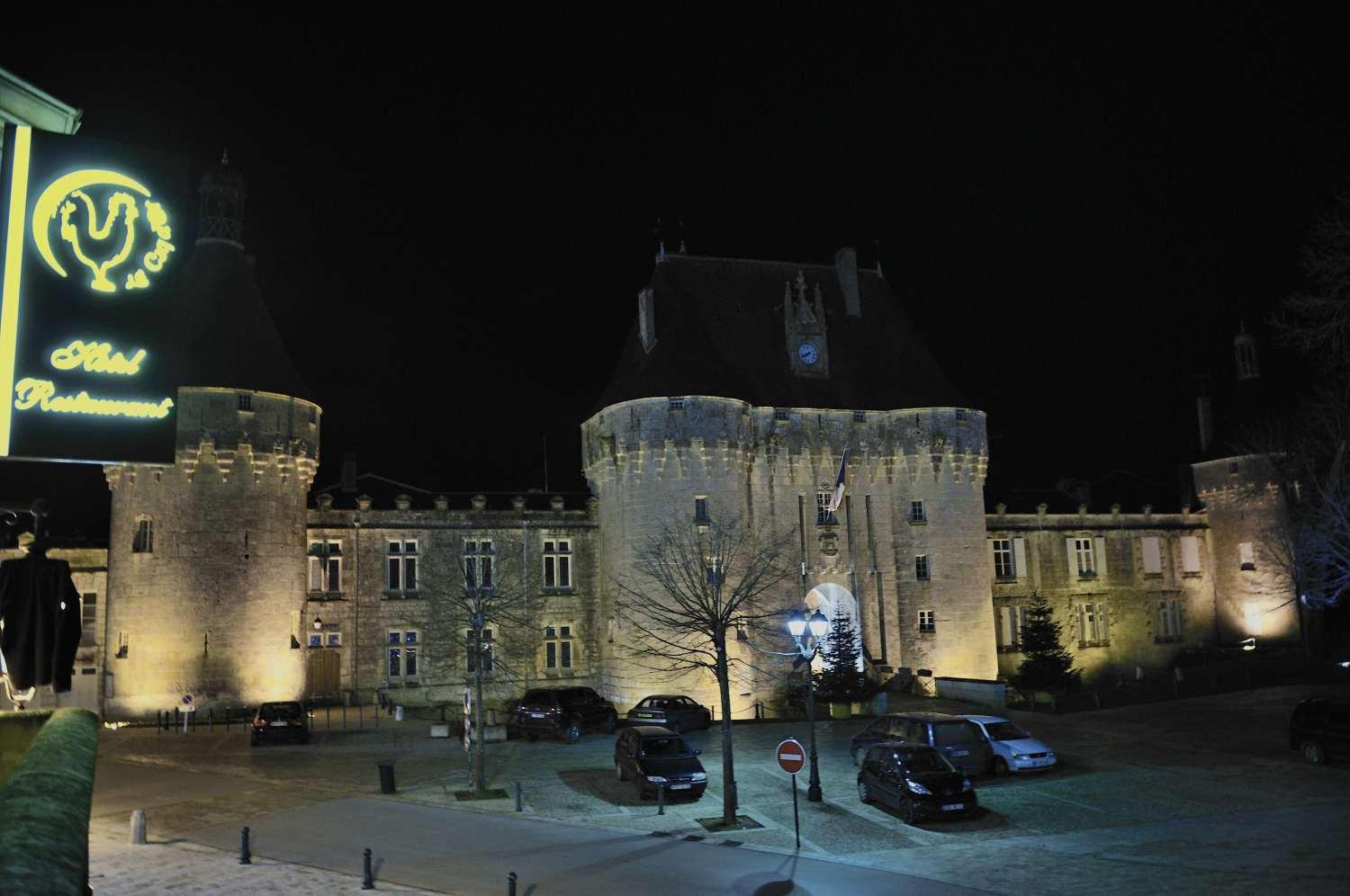 Hostellerie Du Coq D'Or Jonzac Kültér fotó